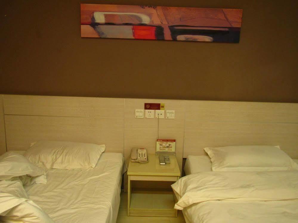 Thank You 99 Inn Haiyang Road Яньтай Экстерьер фото