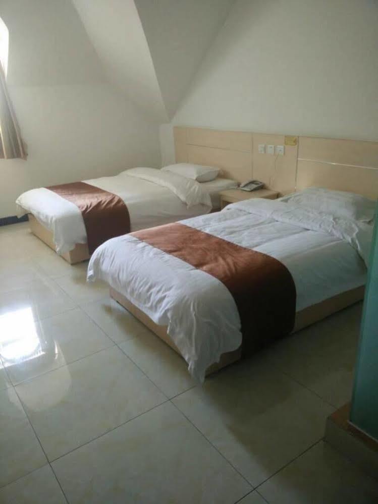 Thank You 99 Inn Haiyang Road Яньтай Экстерьер фото